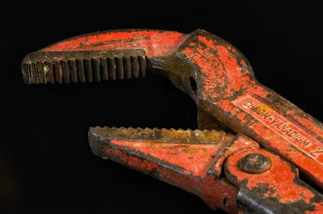 pipe wrench, plumber, pliers, power, tool, corner swede, red, metal, plumber, plumber, plumber, plumber, plumber. Getting plumbing contractors right the first time