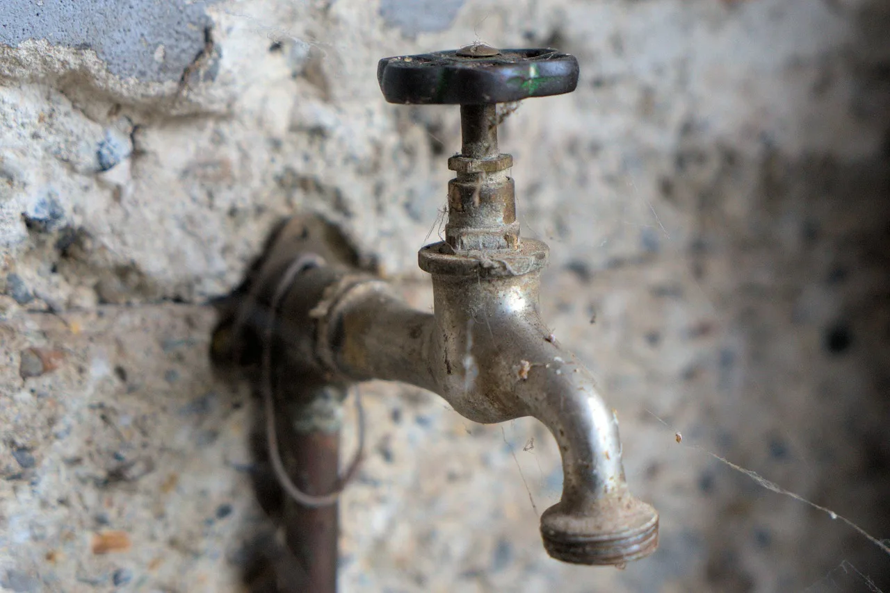 water tap, water, sanitary, fitting, old, tube, plumber, connection, nature, drops, metal. Drain Cleaning Job Scheduling Software: What US Contractors Should Track