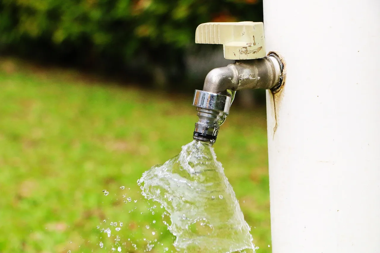 pipe, nature, water, faucet. Frozen drains and burst pipes, an Albertan winter operations plan