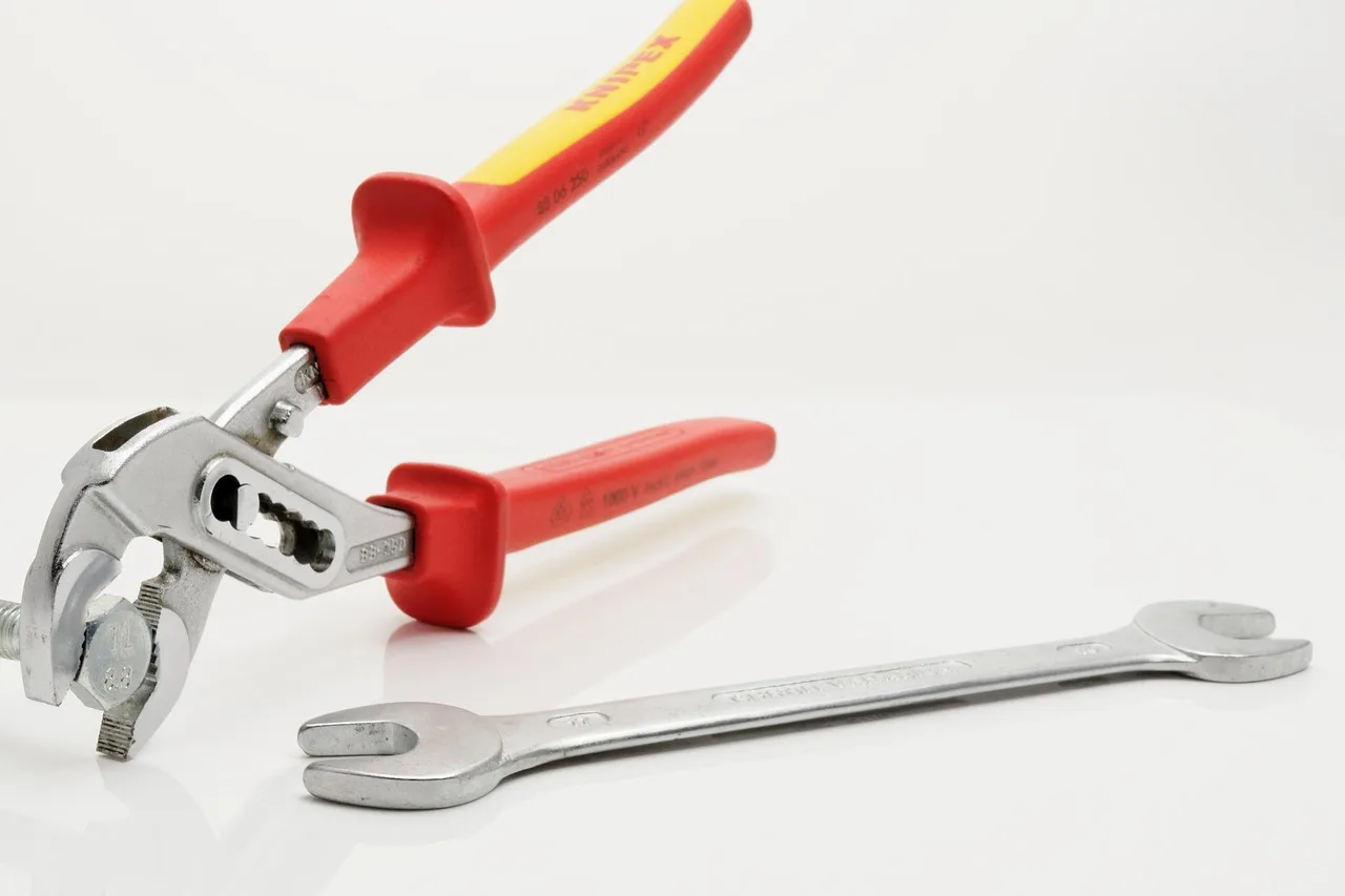 tool, pliers, water pump pliers, metal, open-ended wrench, pipe wrench, screw, work, handyman, tool, pliers, pliers, pliers, pliers, pliers, pipe wrench, pipe wrench, pipe wrench, pipe wrench, screw. How much to pay plumbing contractor staff