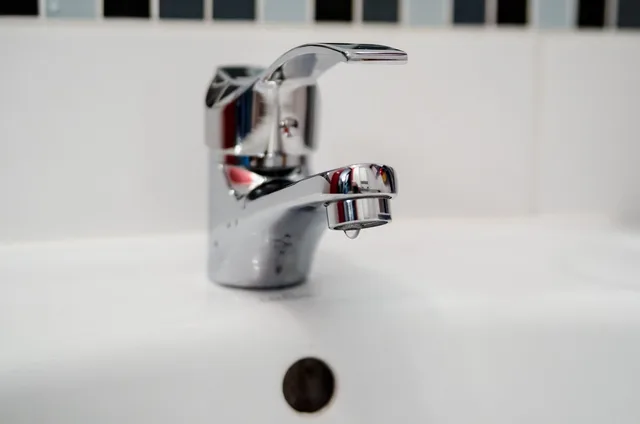 plumber, repair, nature, tap, battery, hydraulics, water, bathroom, fittings, washing, tools, sink, washbasin. What it costs to start a plumbing contractor business, and where the money comes from
